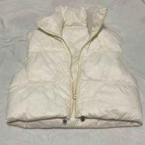 Size small cream, puffer